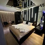 Masarska 6 Vip Jacuzzi *
